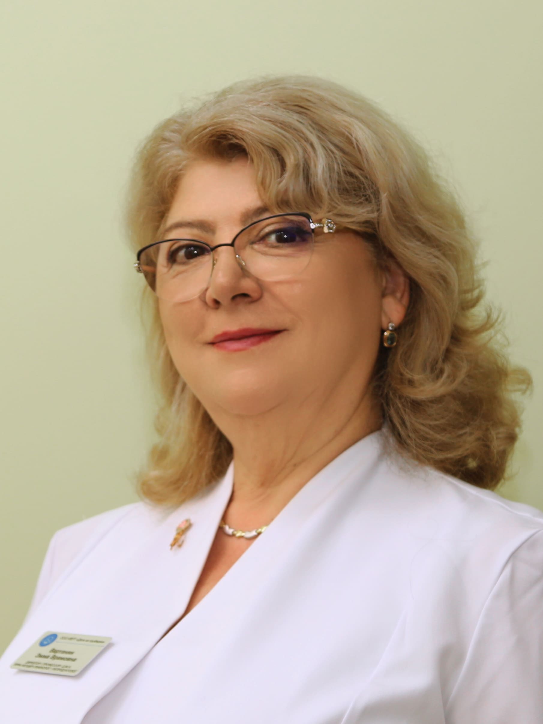 Акушер-гинеколог, репродуктолог, д.м.н, профессор - Вартанян Эмма Врамовна